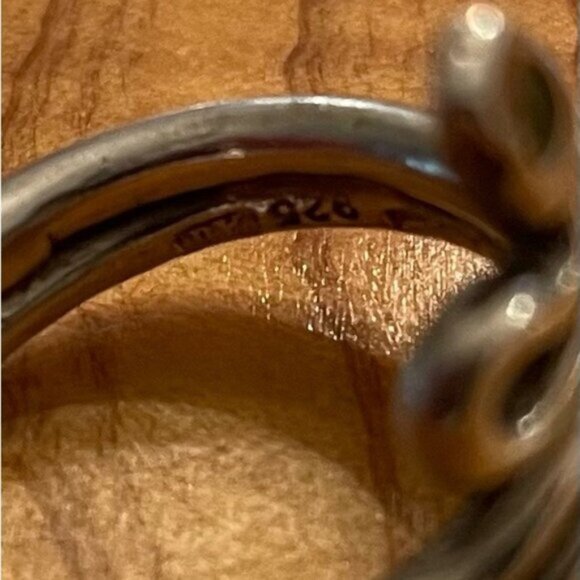 Sterling Silver Snake Ring with Green Peridot - Picture 7 of 9